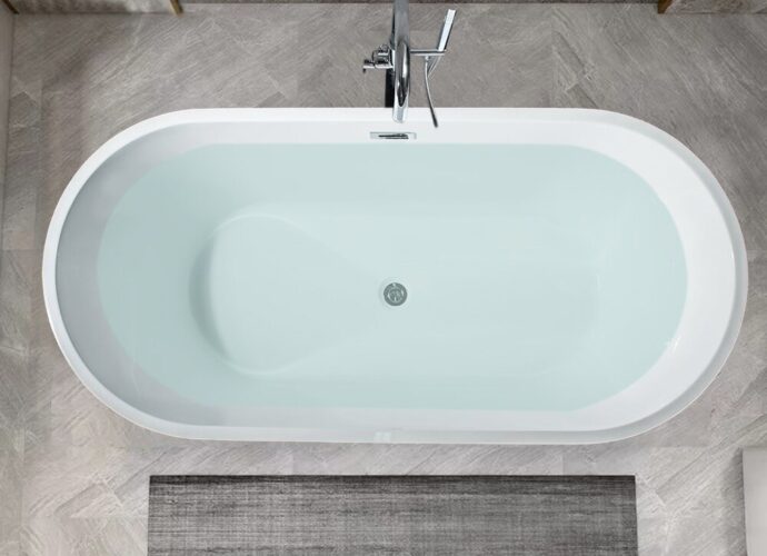 Create a Luxurious and Comfortable Bath Experience