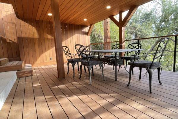 Deck Contractors